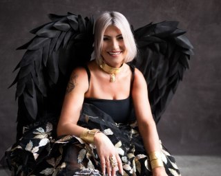 Szeroka obroża ze skarabeuszem i kryształkami Preciosa z kolekcji Vintage (C24/WIN/35AU)